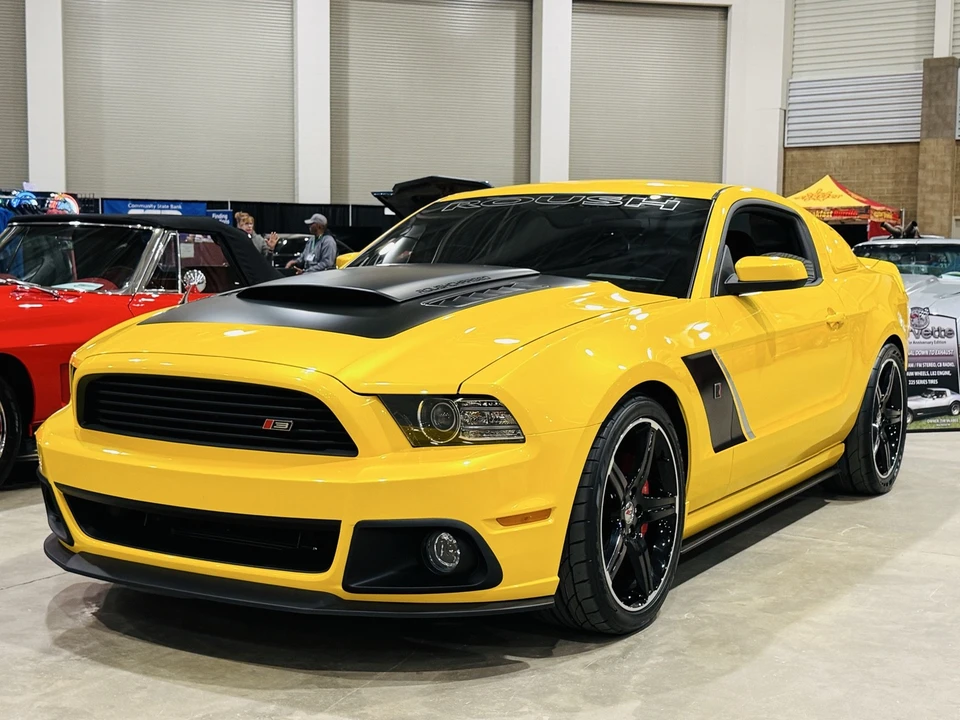 2014 Ford S197 Mustang - Image 6 of 19