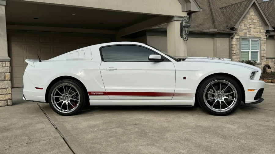 2014 Ford S197 Mustang - Image 2 of 25