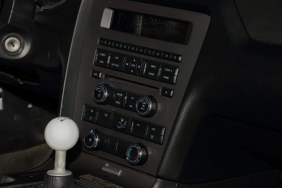 2014 Ford S197 Mustang - Image 27 of 31