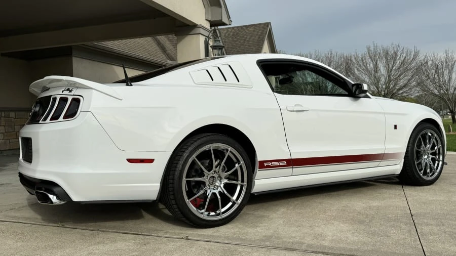 2014 Ford S197 Mustang - Image 3 of 25