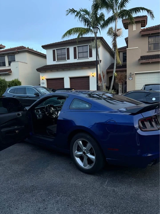2014 Ford S197 Mustang - Image 3 of 8