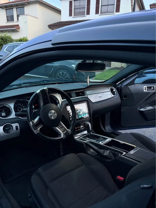 2014 Ford S197 Mustang - Image 4 of 8