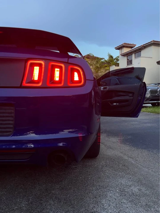 2014 Ford S197 Mustang - Image 6 of 8