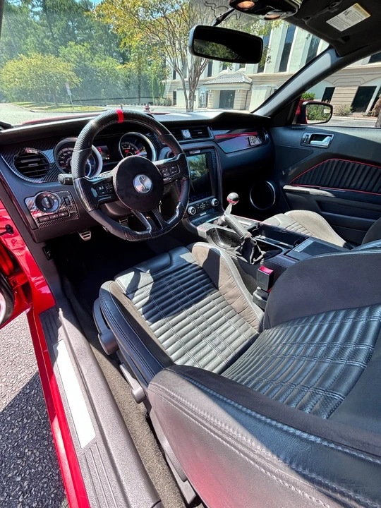 2014 Ford S197 Mustang - Image 11 of 14