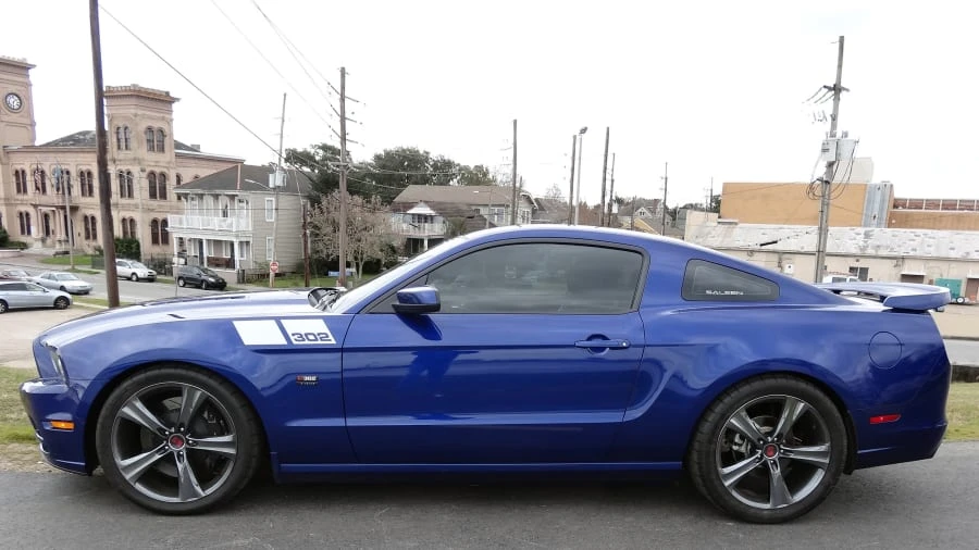 2014 Ford S197 Mustang - Image 2 of 3