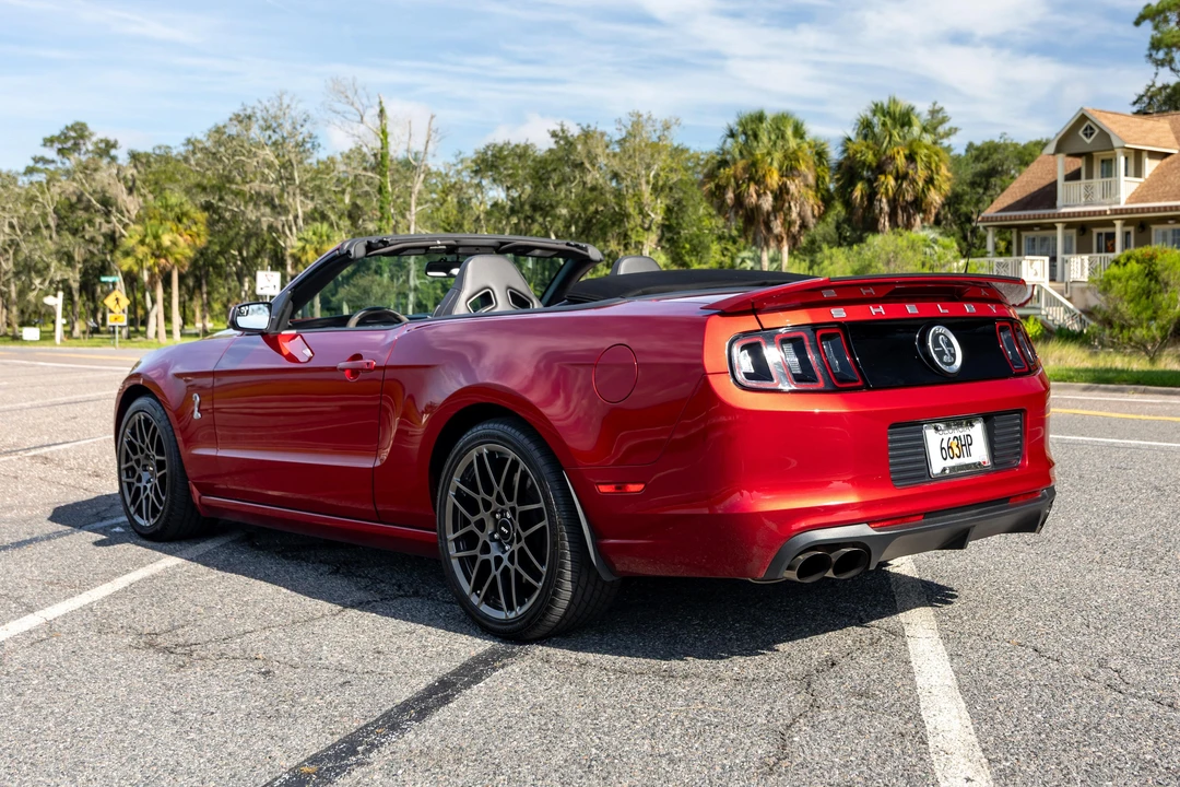 2014 Ford S197 Mustang - Image 7 of 31