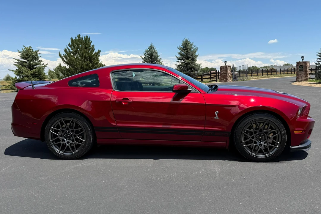 2014 Ford S197 II Shelby Mustang GT500 - Image 3 of 31