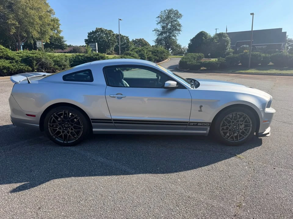 2014 Ford S197 Mustang - Image 2 of 13