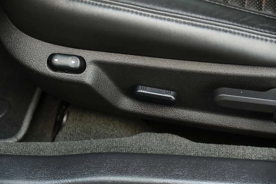 2014 Ford S197 Mustang - Image 13 of 20