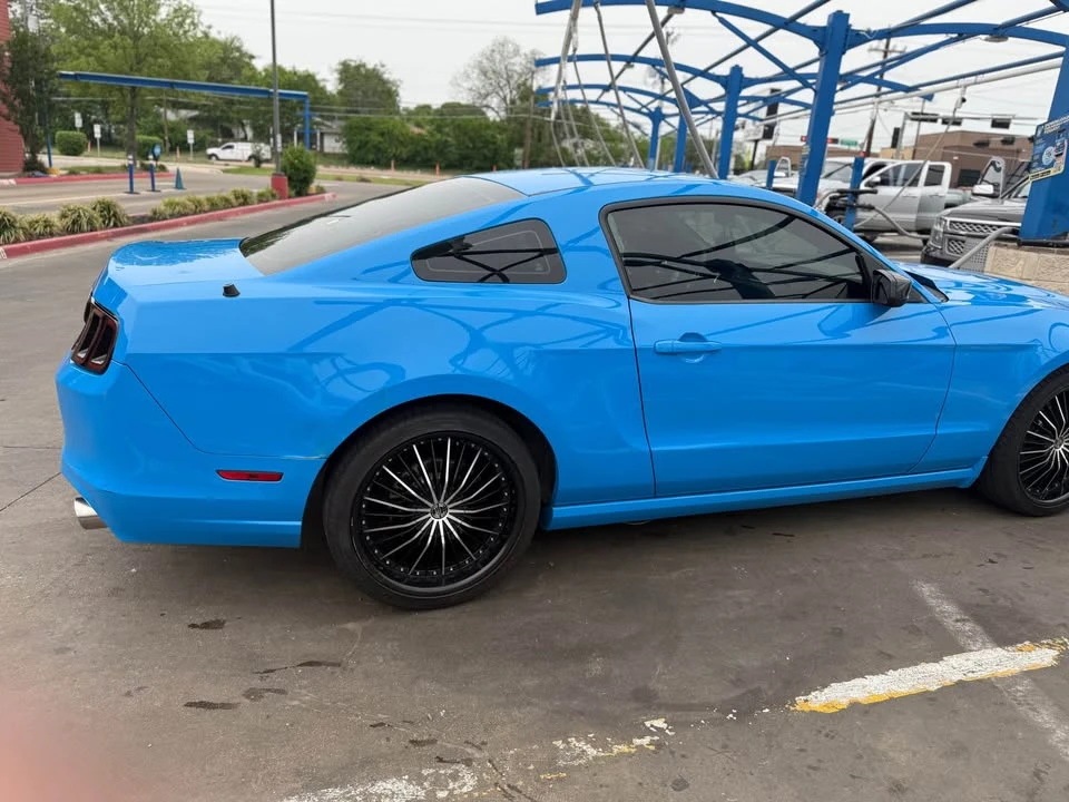 2014 Ford S197 Mustang - Image 3 of 3