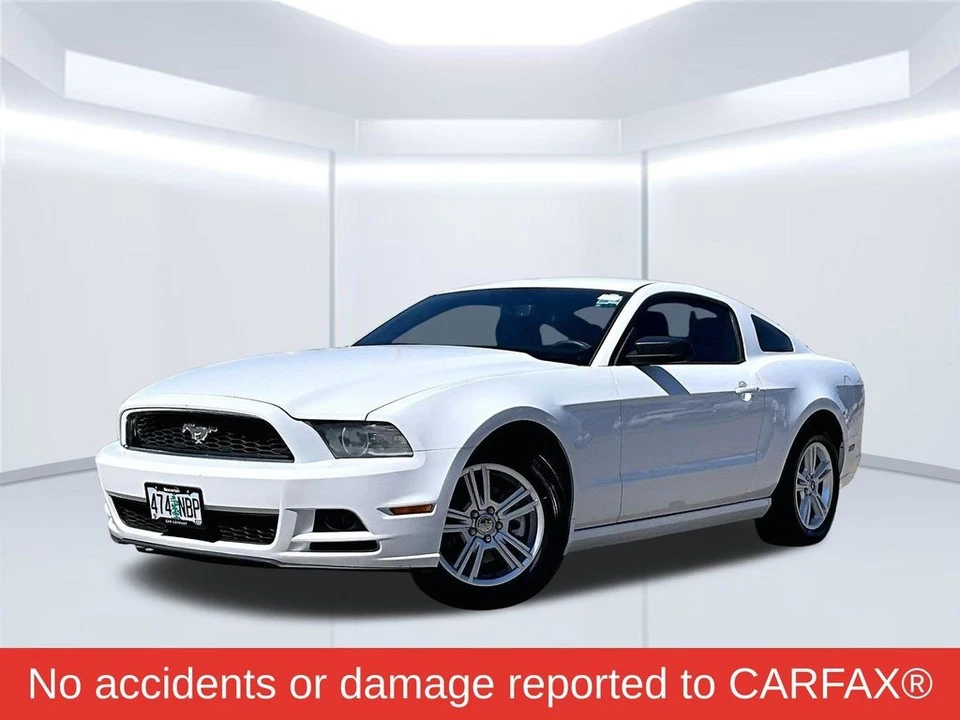 2014 Ford S197 Mustang - Image 2 of 31