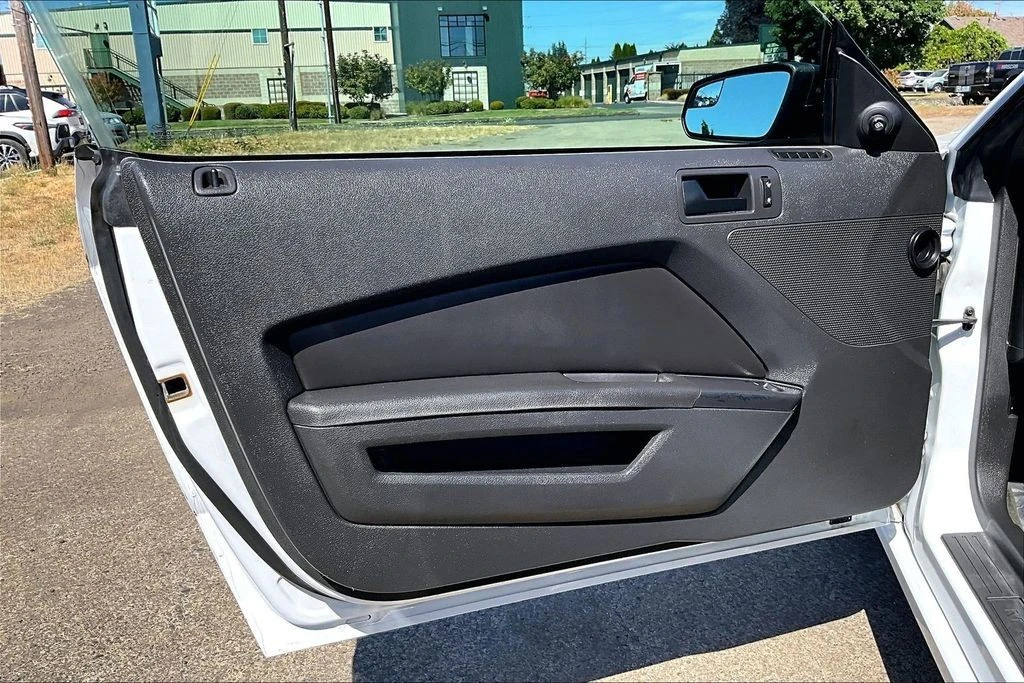 2014 Ford S197 Mustang - Image 20 of 31