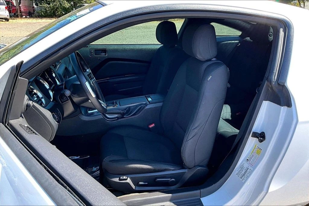 2014 Ford S197 Mustang - Image 9 of 31