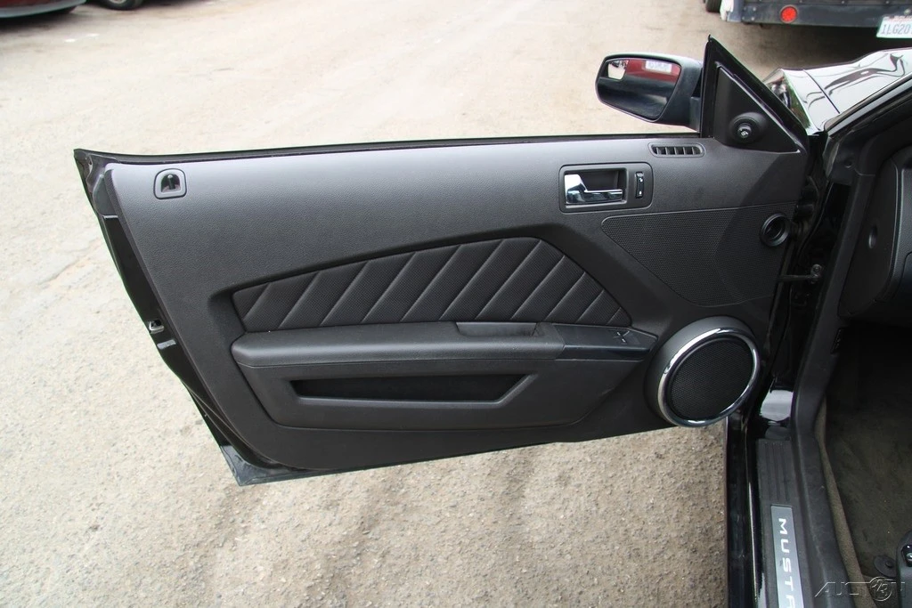 2014 Ford S197 Mustang - Image 10 of 21