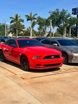 2014 Ford Mustang V6 Convertible 2D