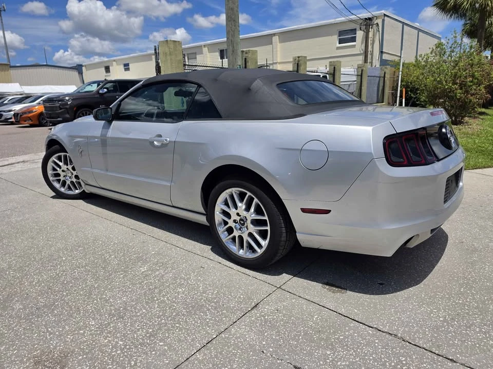2014 Ford S197 Mustang - Image 5 of 15
