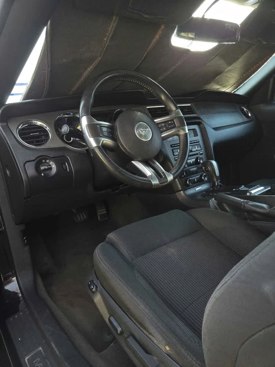 2014 Ford S197 Mustang - Image 5 of 11