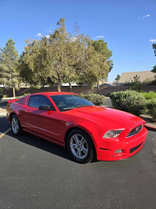 2014 Ford S197 Mustang - Image 3 of 18