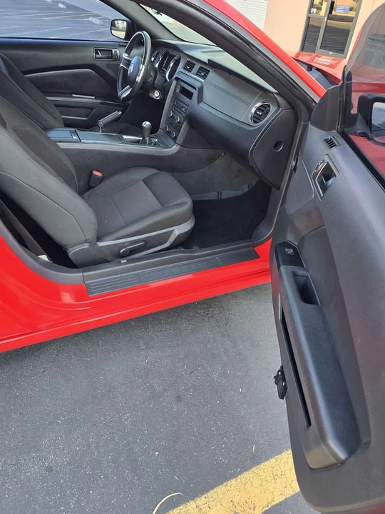 2014 Ford S197 Mustang - Image 13 of 18