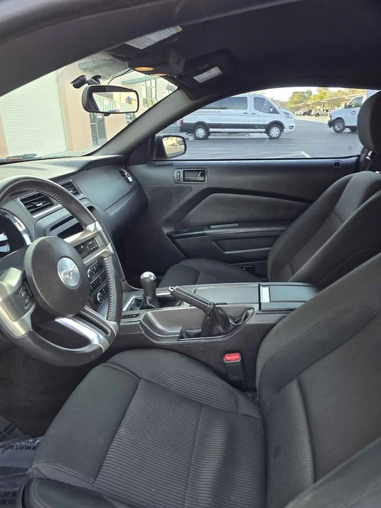 2014 Ford S197 Mustang - Image 11 of 18