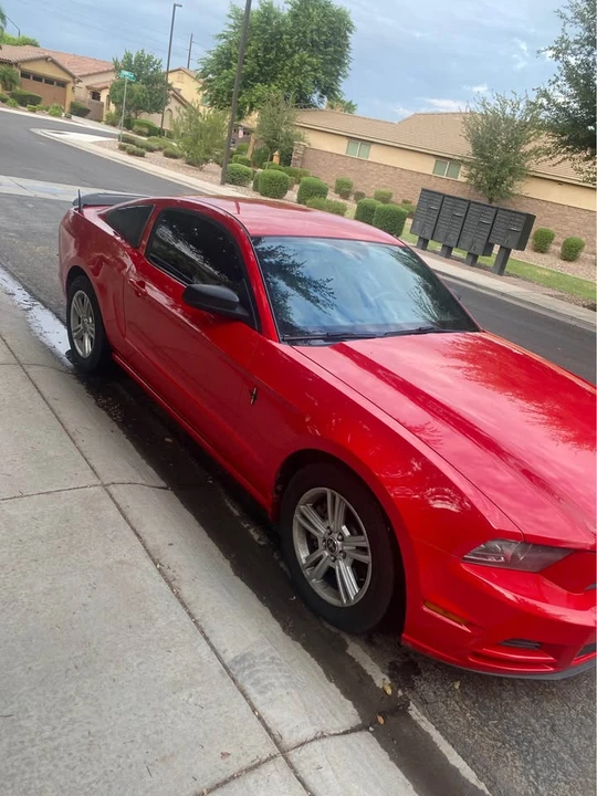 2014 Ford S197 Mustang - Image 2 of 9