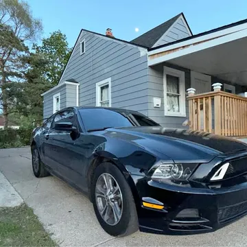 2014 Ford Mustang V6 Coupe
