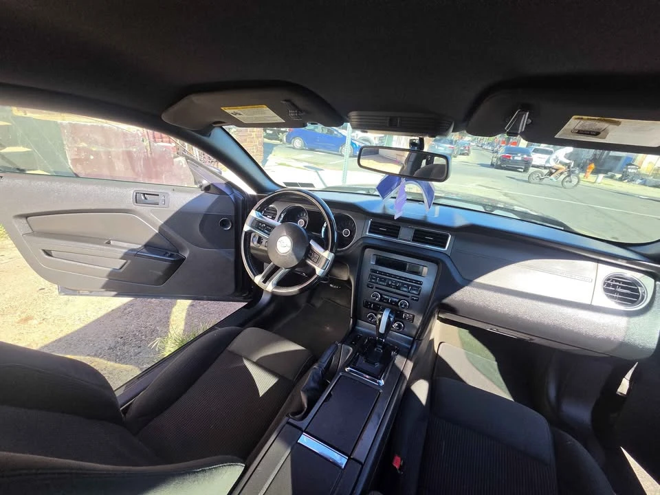 2014 Ford S197 Mustang - Image 6 of 9