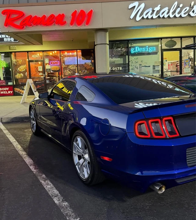 2014 Ford S197 Mustang - Image 6 of 9
