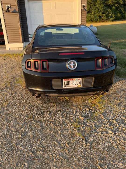 2014 Ford S197 Mustang - Image 3 of 4