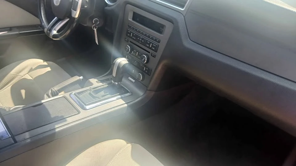 2014 Ford S197 Mustang - Image 8 of 12