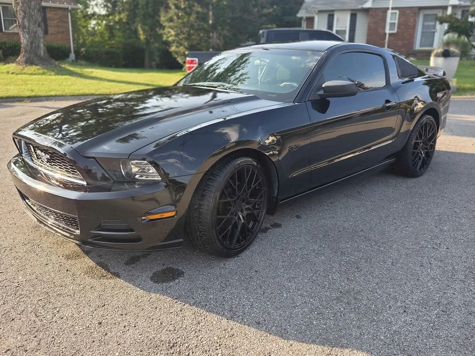 2014 Ford S197 Mustang - Image 11 of 14