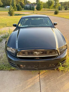 2014 Ford Mustang V6 Coupe 2D