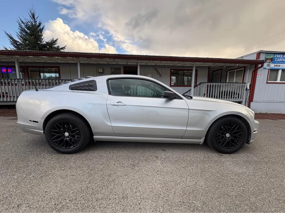 2014 Ford S197 Mustang - Image 8 of 19