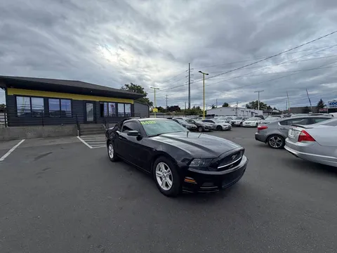 2014 Ford Mustang V6 Coupe 2D