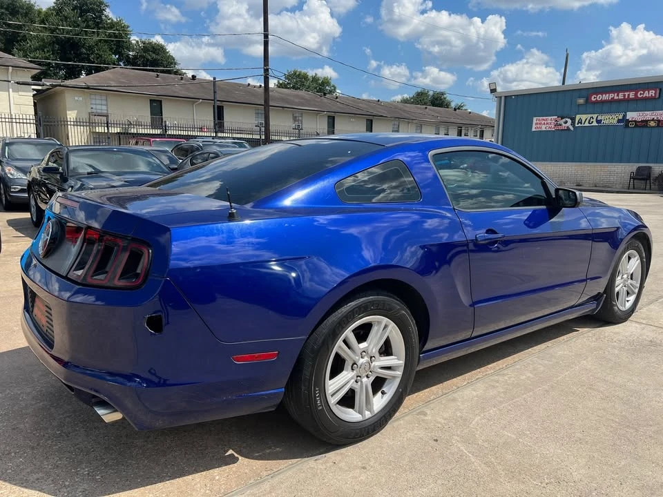 2014 Ford S197 Mustang - Image 8 of 14