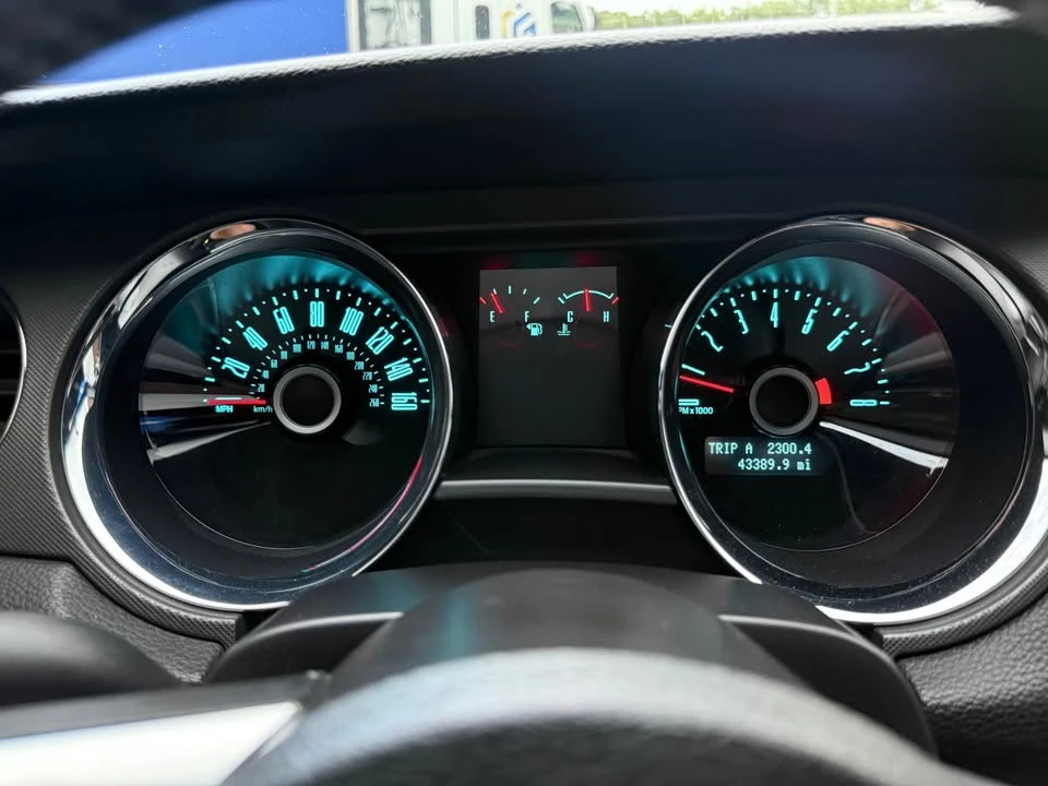 2014 Ford S197 Mustang - Image 12 of 17