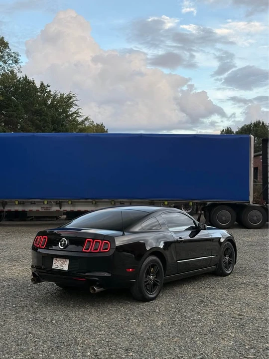 2014 Ford S197 Mustang - Image 15 of 17