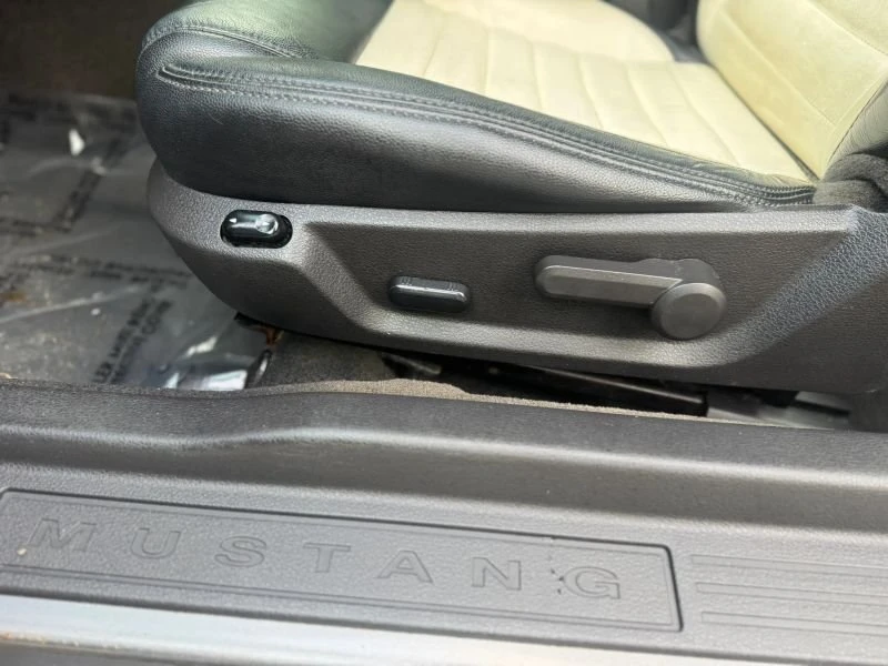 2014 Ford S197 Mustang - Image 14 of 20