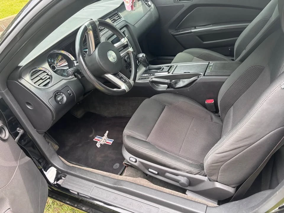2014 Ford S197 Mustang - Image 6 of 10