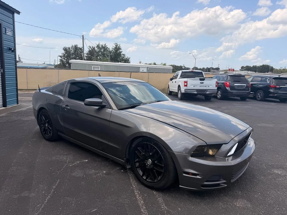 2014 Ford S197 Mustang - Image 2 of 10