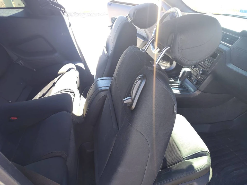 2014 Ford S197 Mustang - Image 9 of 12