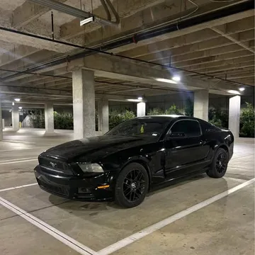 2014 Ford Mustang V6