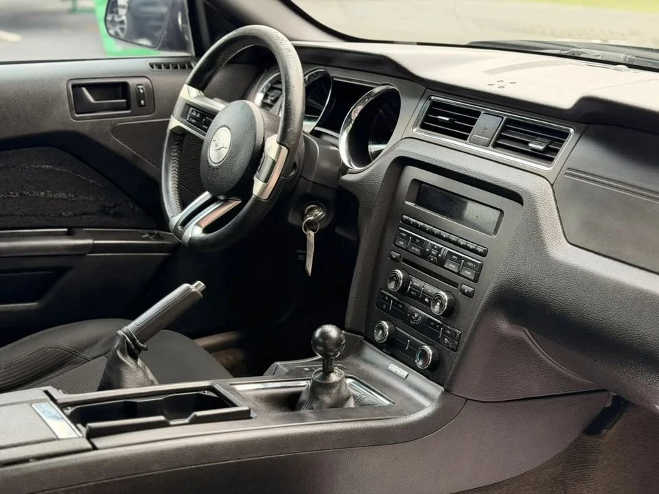 2014 Ford S197 Mustang - Image 17 of 18