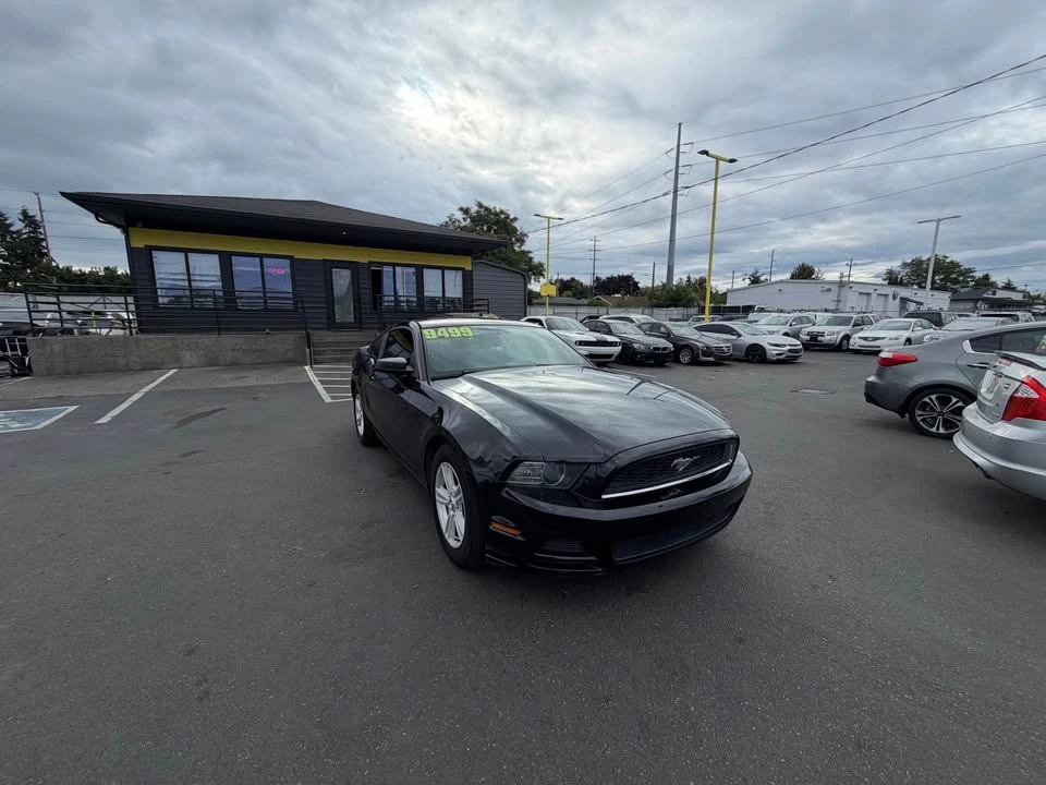 2014 Ford S197 Mustang - Image 2 of 17
