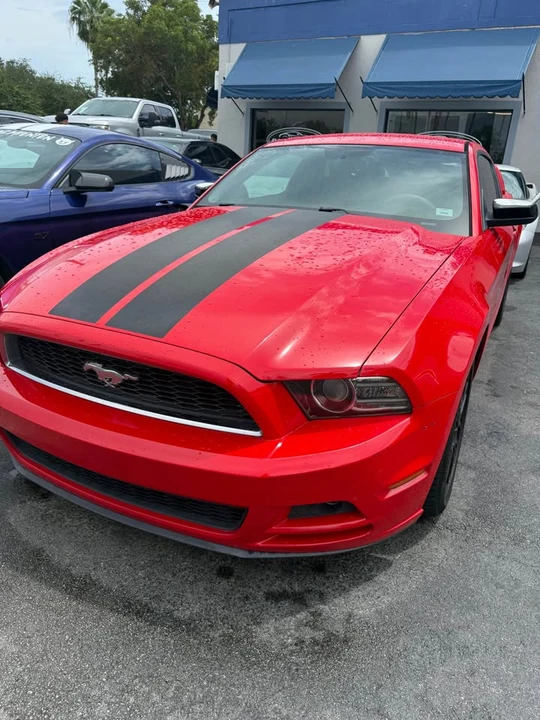 2014 Ford S197 Mustang - Image 2 of 7