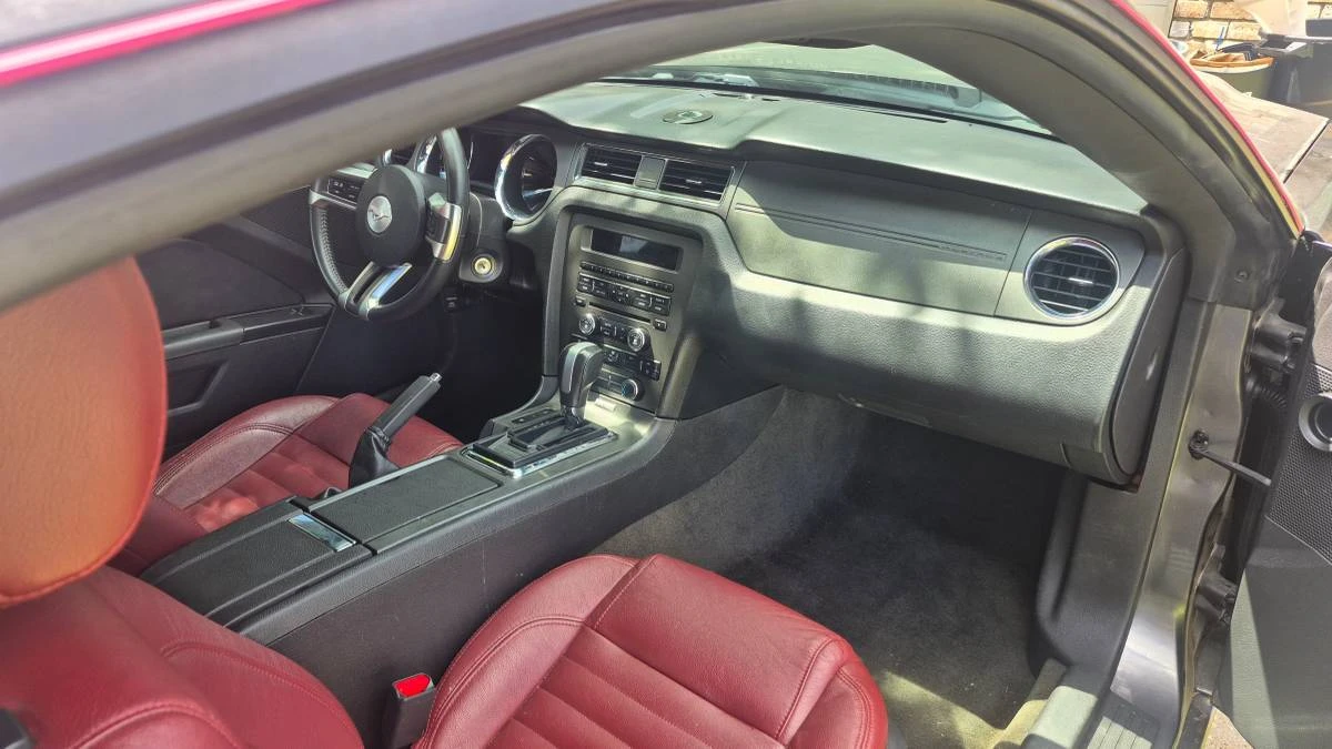 2014 Ford S197 Mustang - Image 4 of 8