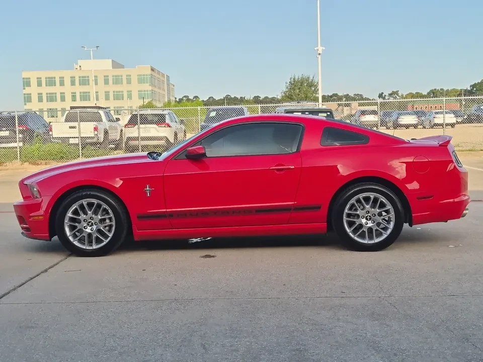 2014 Ford S197 Mustang - Image 2 of 19
