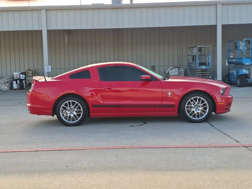 2014 Ford S197 Mustang - Image 6 of 19