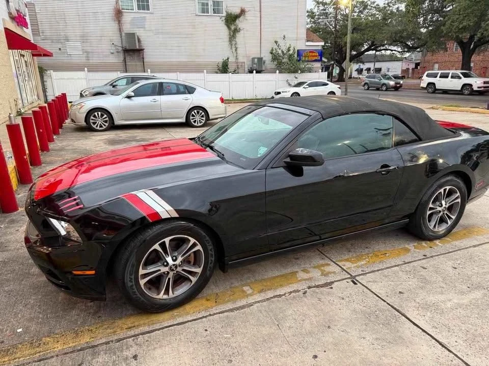 2014 Ford S197 Mustang - Image 7 of 10