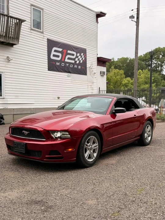 2014 Ford S197 Mustang - Image 11 of 12